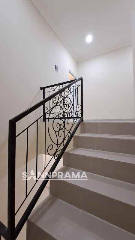 mini cluster 2 lantai kalibaru cilodong qnr tharin