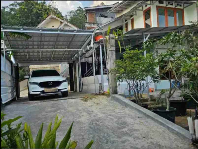murah dijual cepat rumah semi villa jatihandap bandung