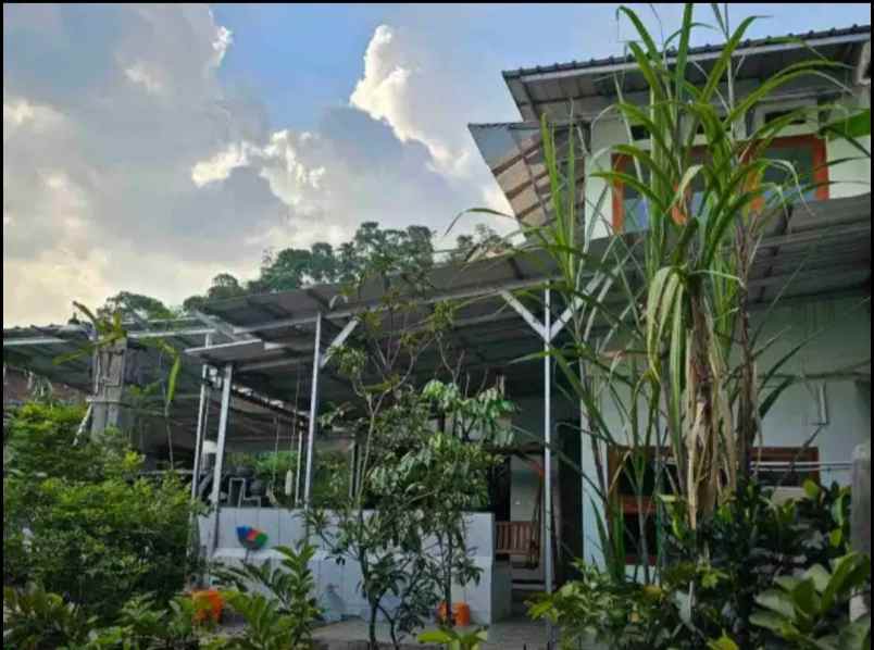 murah dijual cepat rumah semi villa jatihandap bandung