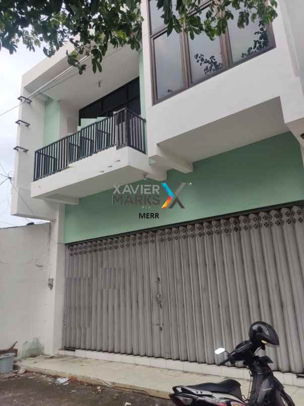 ruko di nginden strategis pinggir jalan raya