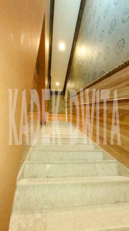 ruko gudang kantor sanur