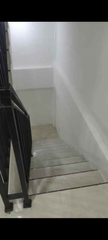 ruko gudang kantor taman palem lestari