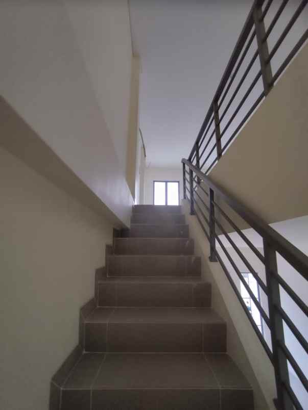 ruko sewa maggiore gading serpong