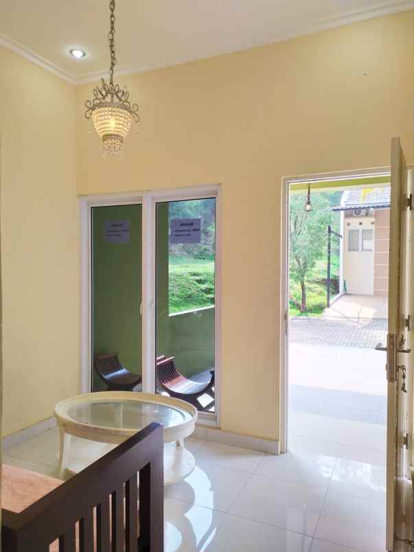rumah 2 lantai sudah renov di pakuan hill kota bogor