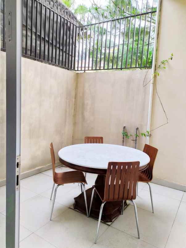 rumah 2 lantai sudah renov di pakuan hill kota bogor