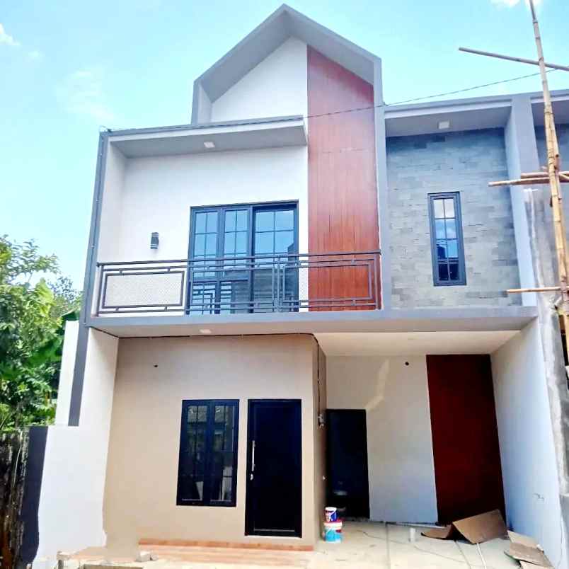 rumah 2 lt strategis cimanggis depok