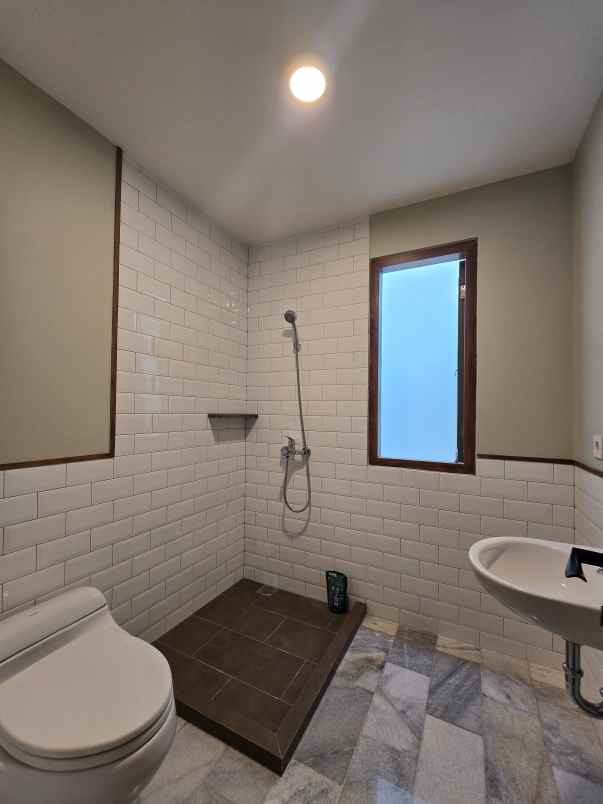 rumah baru design modern natural tropis