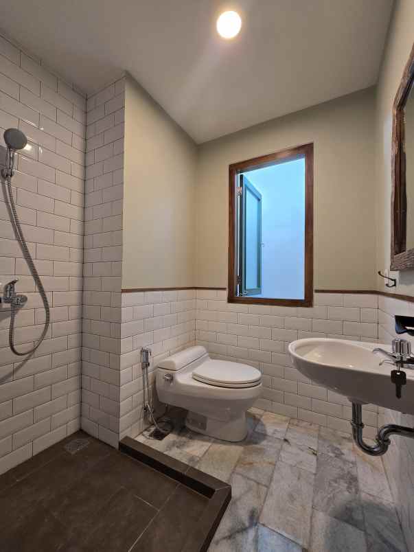 rumah baru design modern natural tropis