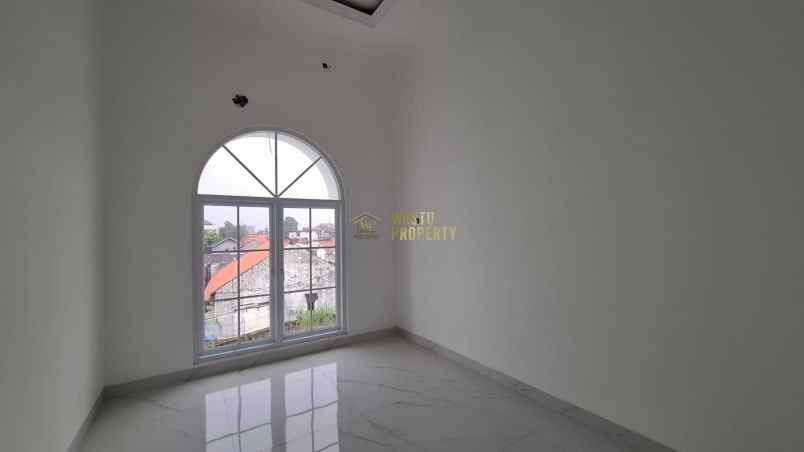 rumah cantik design mewah di jagakarsa