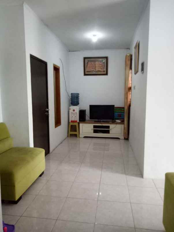 rumah cipayung depok