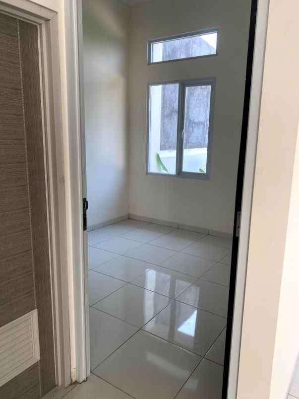 rumah dekat bsb city kic shm dawung residence semarang