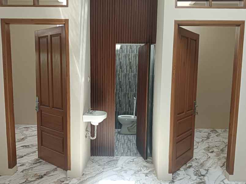 rumah dekat kampus upi cibiru bandung timur