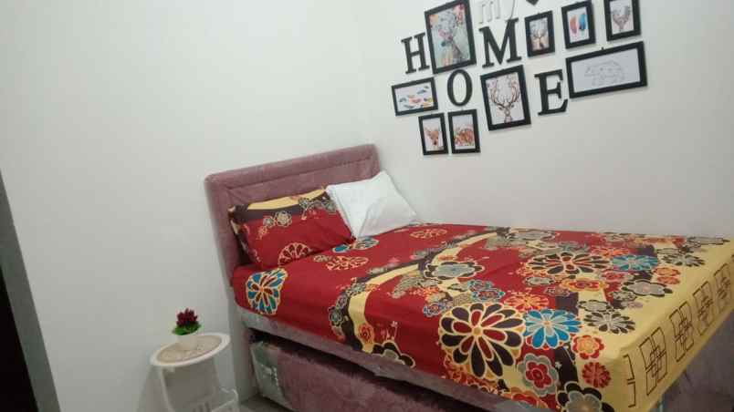 rumah di jatiwarna bekasi siap huni c0657