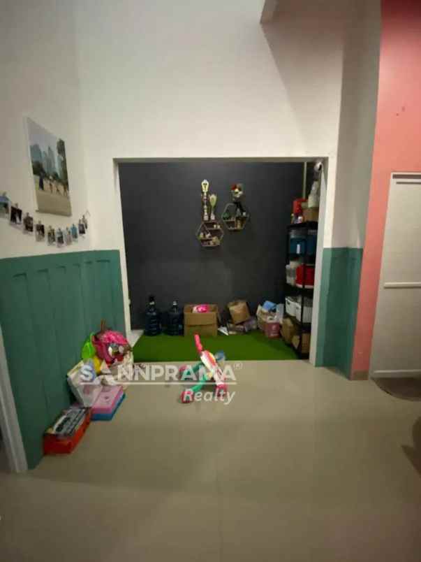 rumah di mini cluster cipayung depok roh