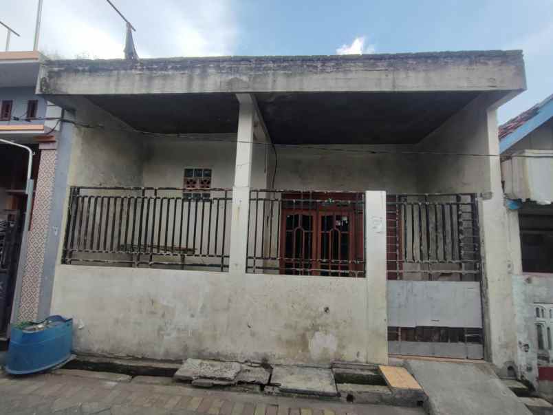 rumah dijual di surabaya utara