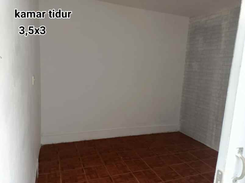 rumah gang yomart cibaligo cihanjuang lt besar