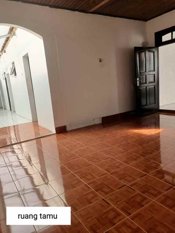 rumah gang yomart cibaligo cihanjuang lt besar