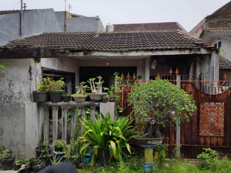 rumah hitung tanah 6 jt an di griya kebraon bisa nego