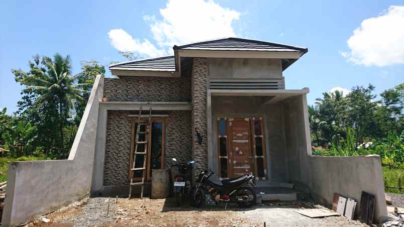 rumah hunian modern premium ekonomis