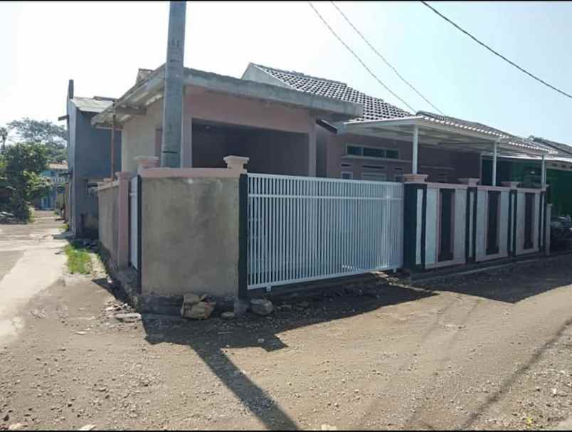 rumah jalan paniisan pameungpeuk