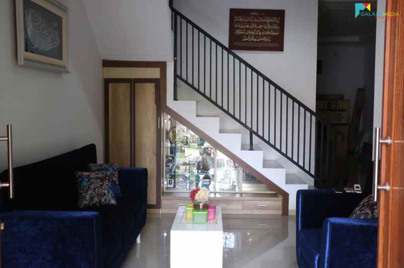 rumah jatibening bekasi jawa barat