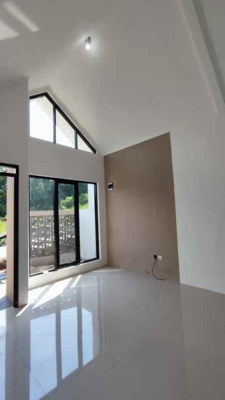 rumah jl cibiru wetan cileunyi