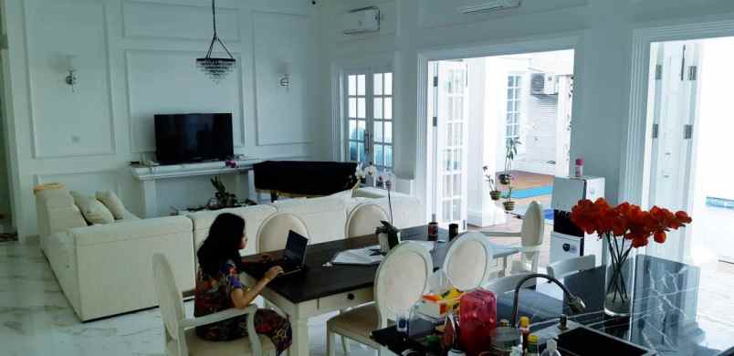 rumah jl curug raya permata