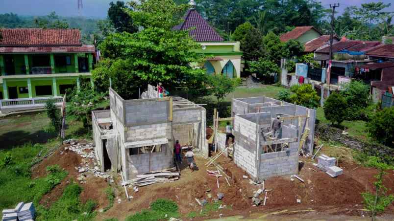 rumah jl pasir peundeuy ciomas