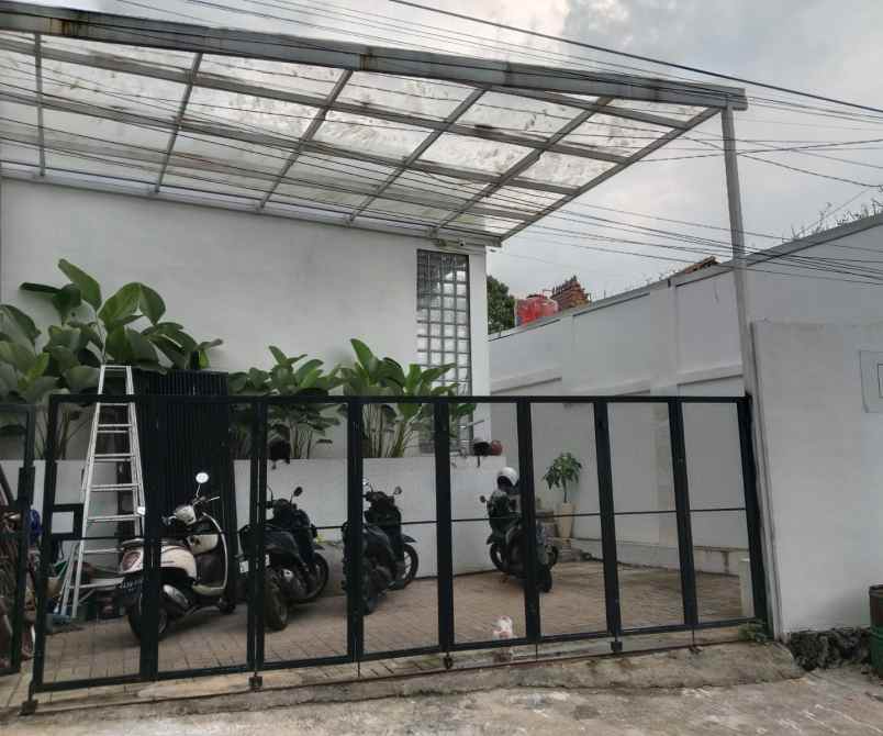 rumah kost patemon gunungpati semarang