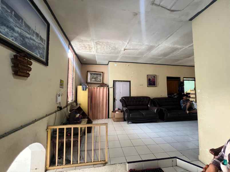 rumah kost putra aktif pleburan semarang