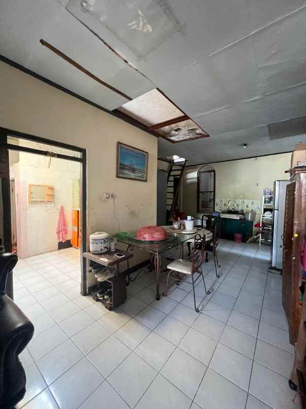 rumah kost putra aktif pleburan semarang