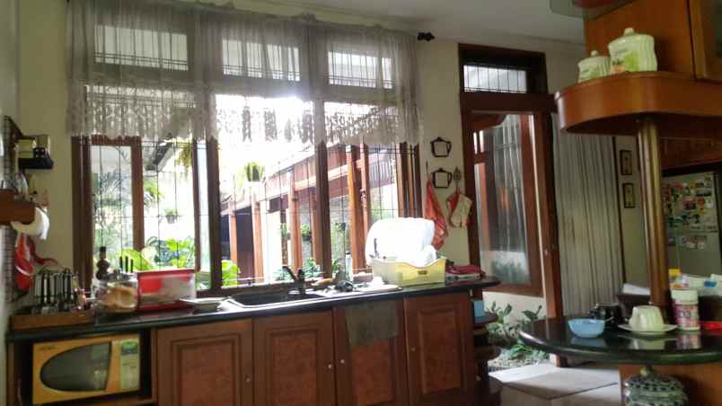 rumah lembah palem pondok kelapa