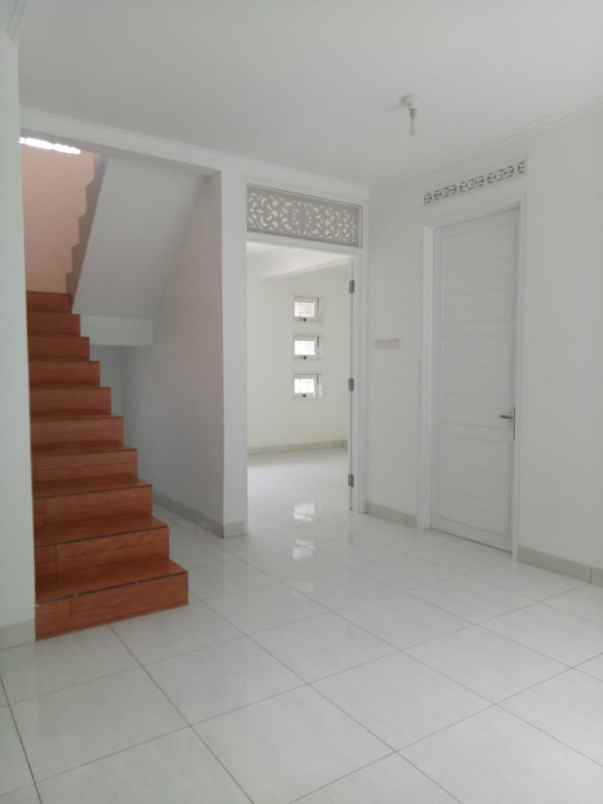 rumah mewah kopo cibeunying kota bandung