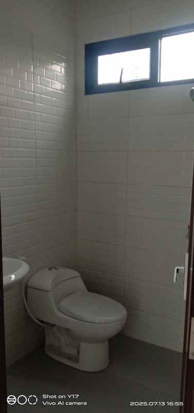 rumah mewah ragajaya citayam dekat stasiun krl