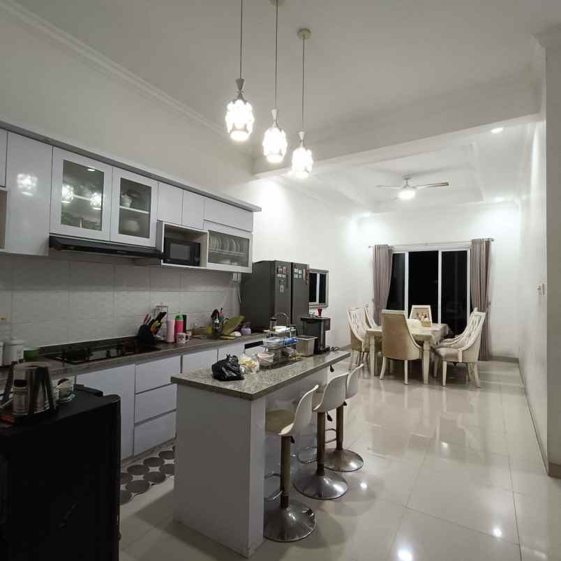 rumah mewah serasa hotel bintang 5 jatibening bekasi