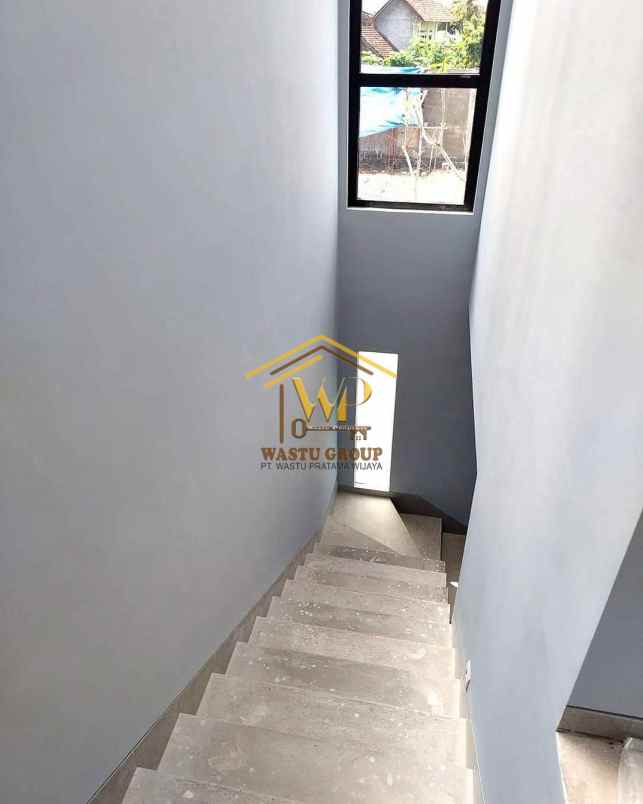 rumah mewah siap huni dekat sleman city hall