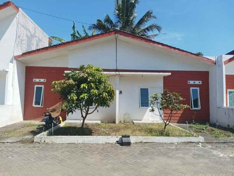 rumah minimalis 1 lantai bisa dp 0 di malang