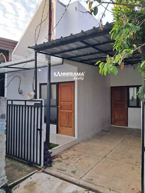 rumah minimalis design modern di rangkapan jaya depok