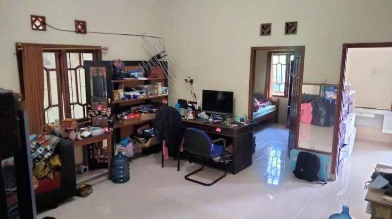 rumah nyaman asri di sleman dekat sd model