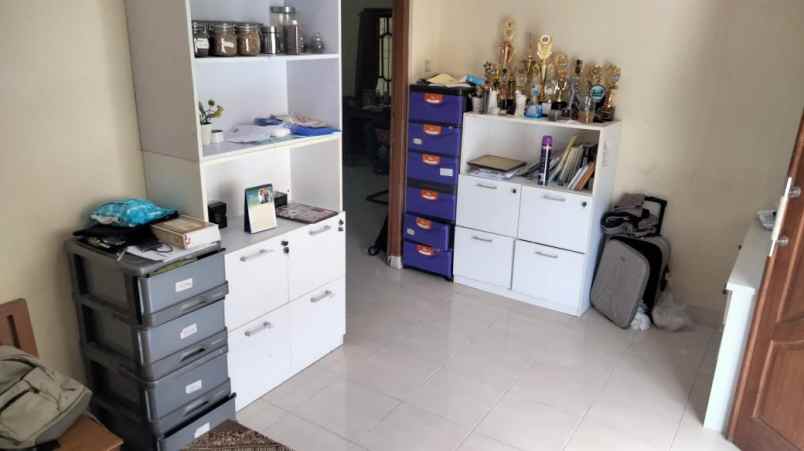 rumah nyaman asri di sleman dekat sd model