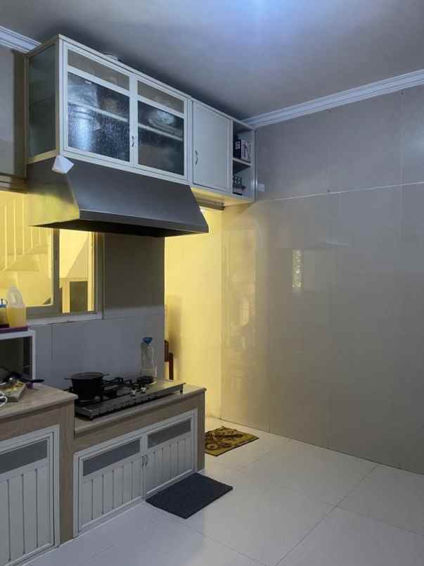 rumah pakuwon city san antonio minimalis siap huni