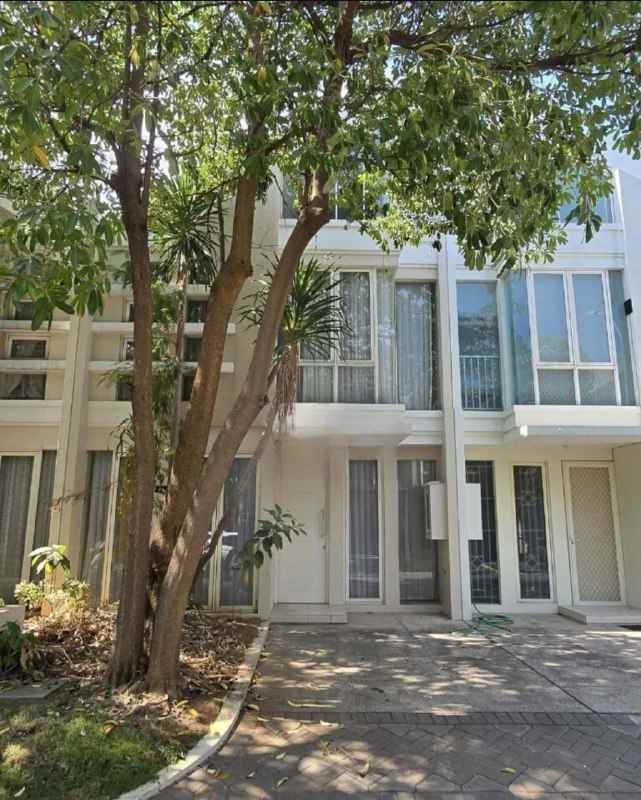 rumah pakuwon city zimbali costa strategis minimalis