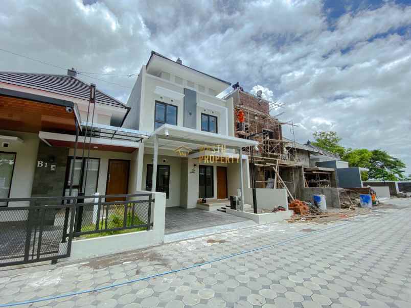 rumah paling cantik murah dekat pasar prambanan klaten