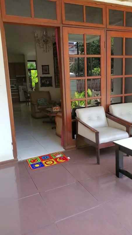 rumah pelepah kelapa gading