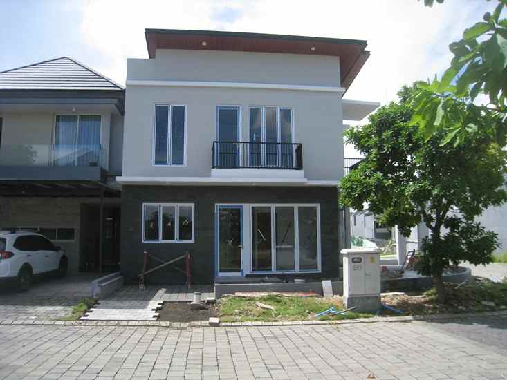 rumah perumahan graha natura