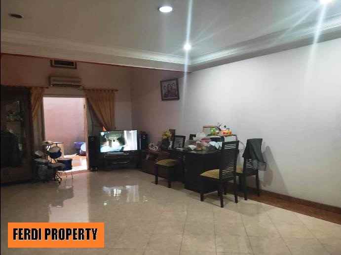 rumah perumahan raffless hills