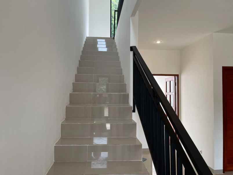 rumah scandinavian modern 3 kt luas limo depok