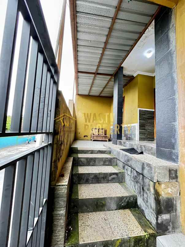 rumah second free renovasi lokasi dekat samsat sleman