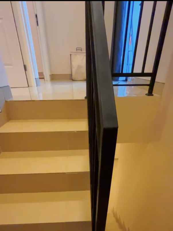 rumah siap huni mewah minimalis di jatingaleh semarang