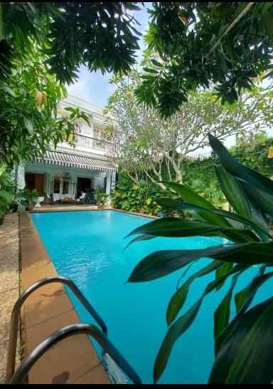 rumah taman cilandak